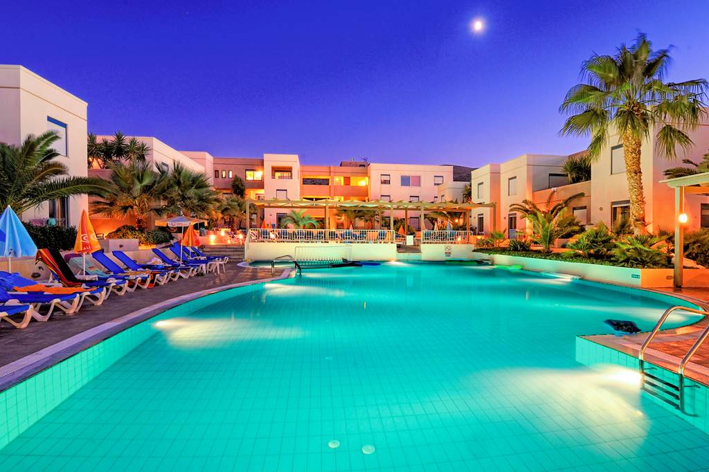 HER_81013_Meropi_Hotel_Apartments_0819_02.jpg