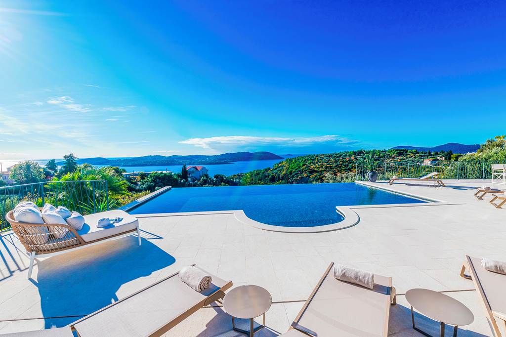 DBV_88800_Villa_Blue_Horizon_0125_17.jpg