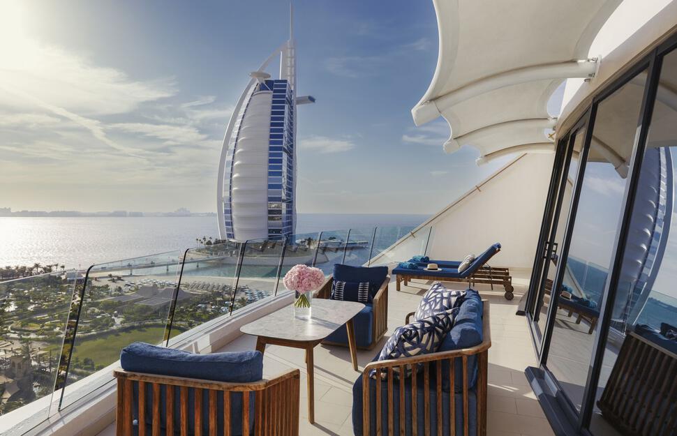 The-Jumeirah-Beach-Hotel-17.jpg