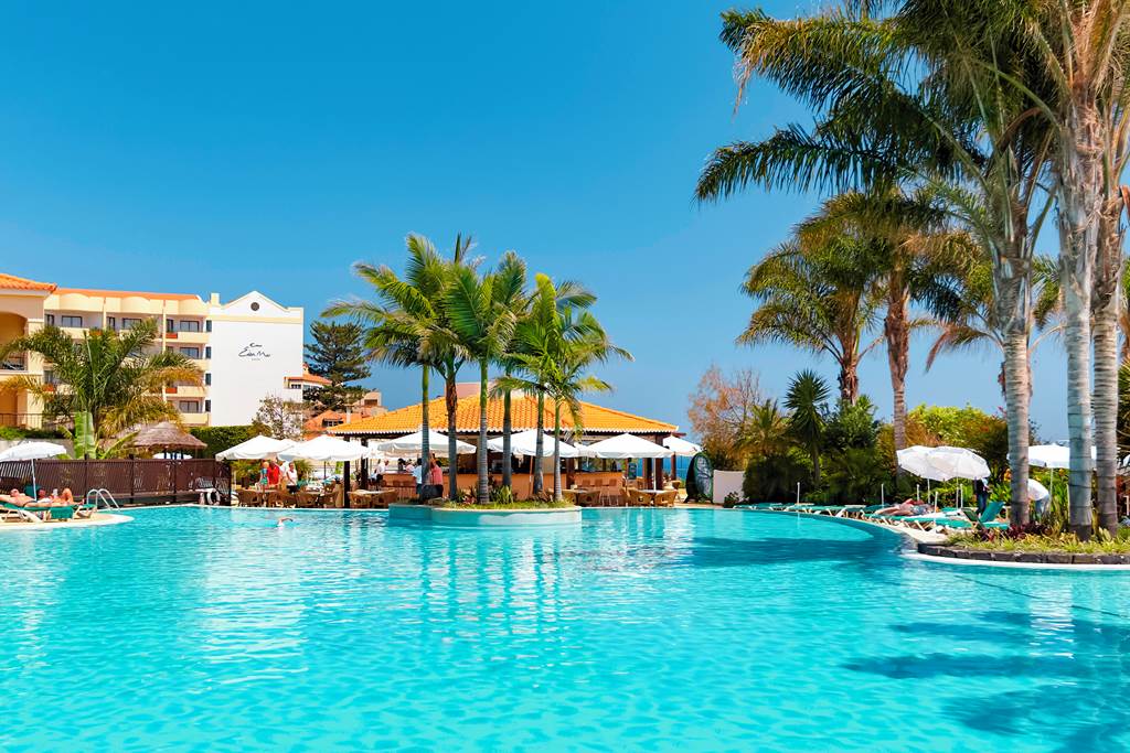 FNC_81027_Suite_Hotel_Eden_Mar_0919_25.jpg