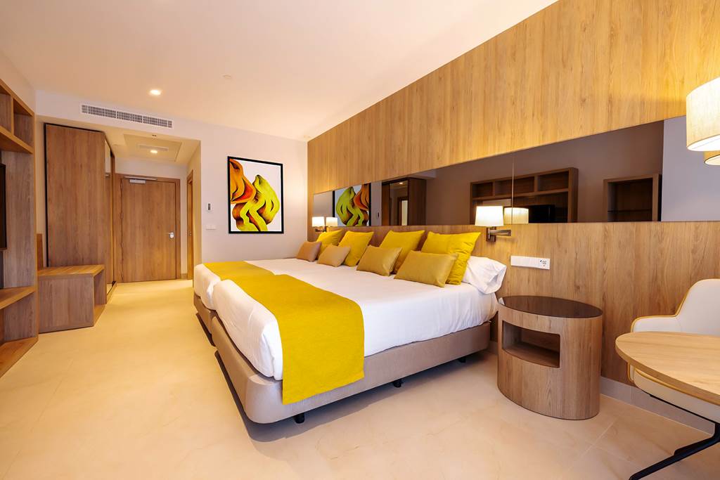 ALC_83454_Hotel_Gold_Arcos_0222_05.jpg