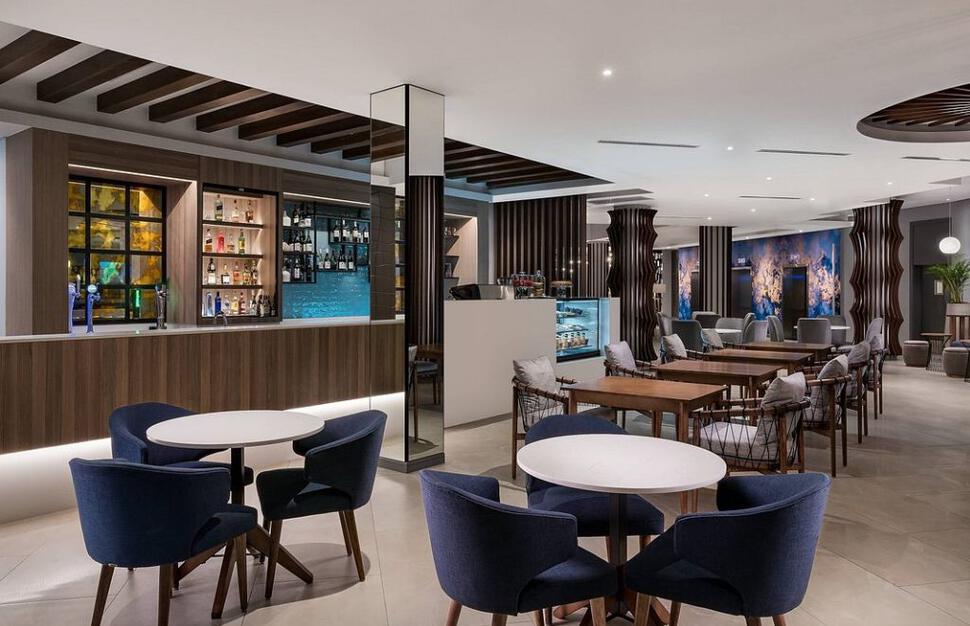 Protea-Hotel-by-Marriott-Johannesburg-Wanderers-12.jpg