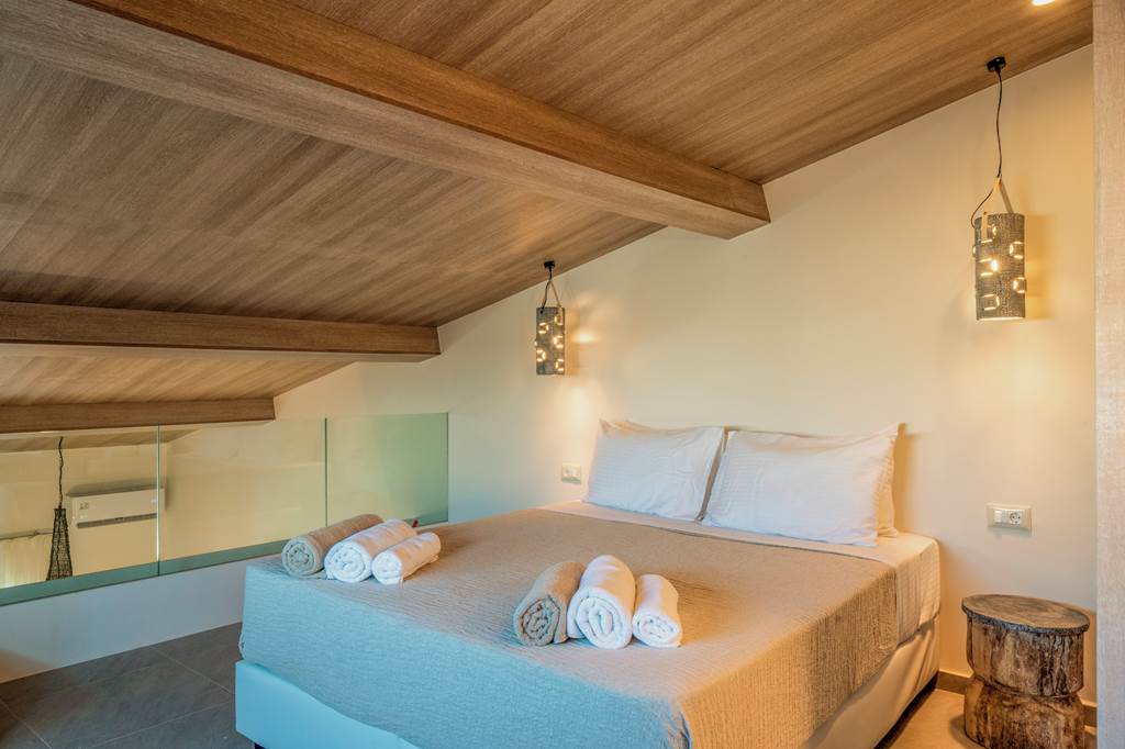 CHQ_88700_Villa_Mournia_Plaka_0125_02.jpg