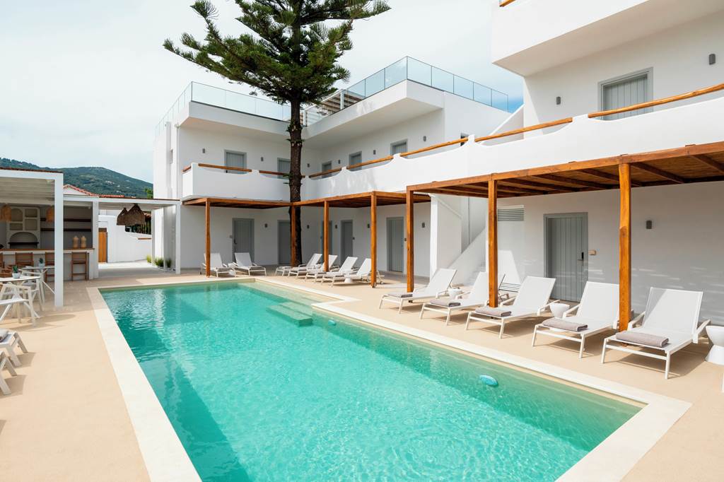 JSI_85695_Aspronissos_Skiathos_0624_01.jpg
