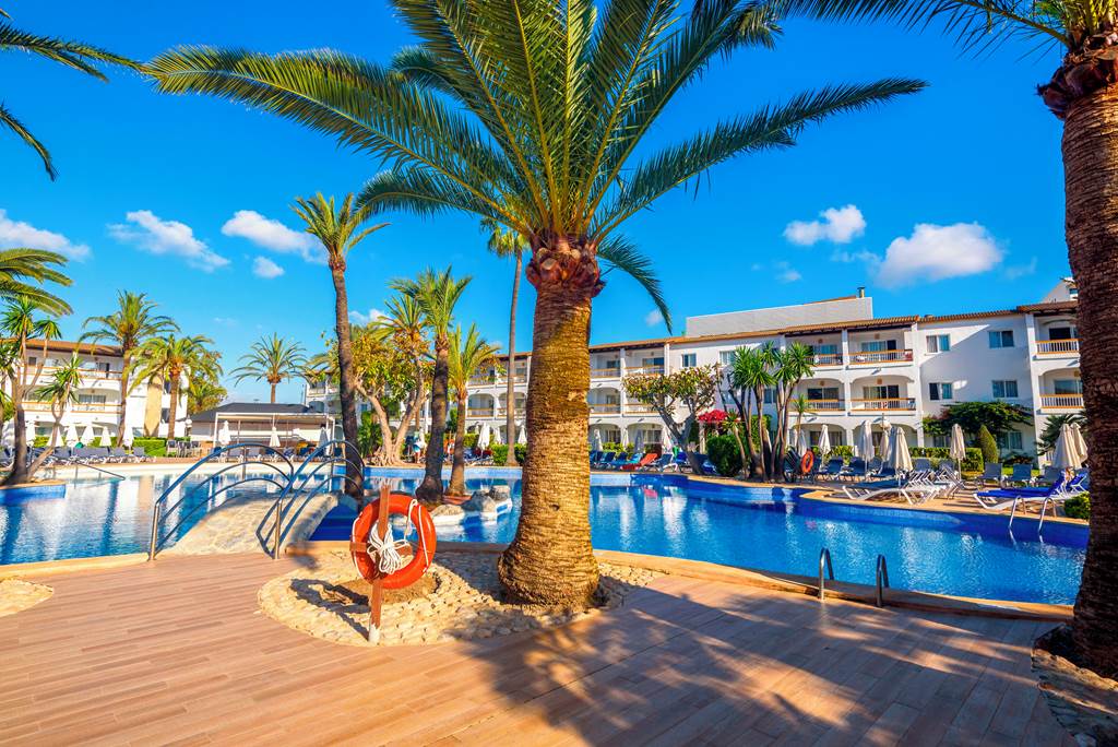 PMI_448_Alcudia_Garden_Aparthotel_0619_07.jpg
