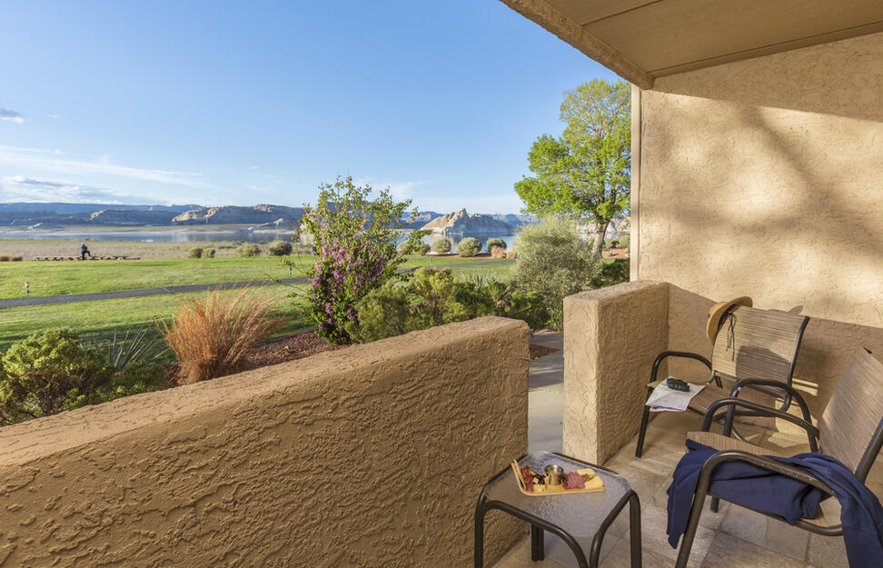 Lake-Powell-Resort-11.jpg