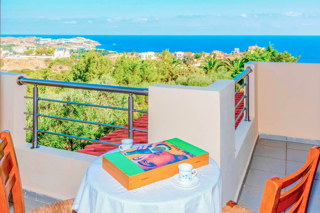 HER_84251_Villa_Lygaria_0922_03.jpg