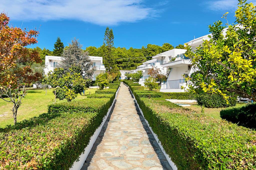 JSI_81247_Muses_Hotel_0724_02.jpg