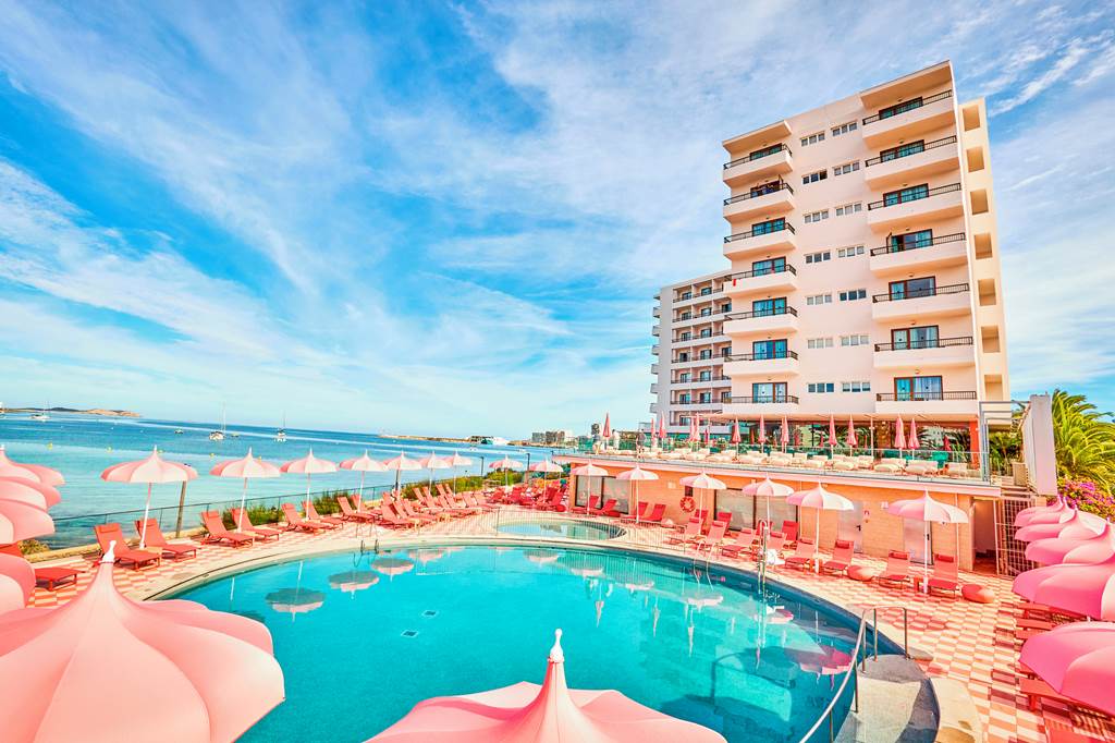 IBZ_76972_NYX_Hotel_Ibiza_formerly_Alua_Hawaii_Ibiza_0523_16.jpg