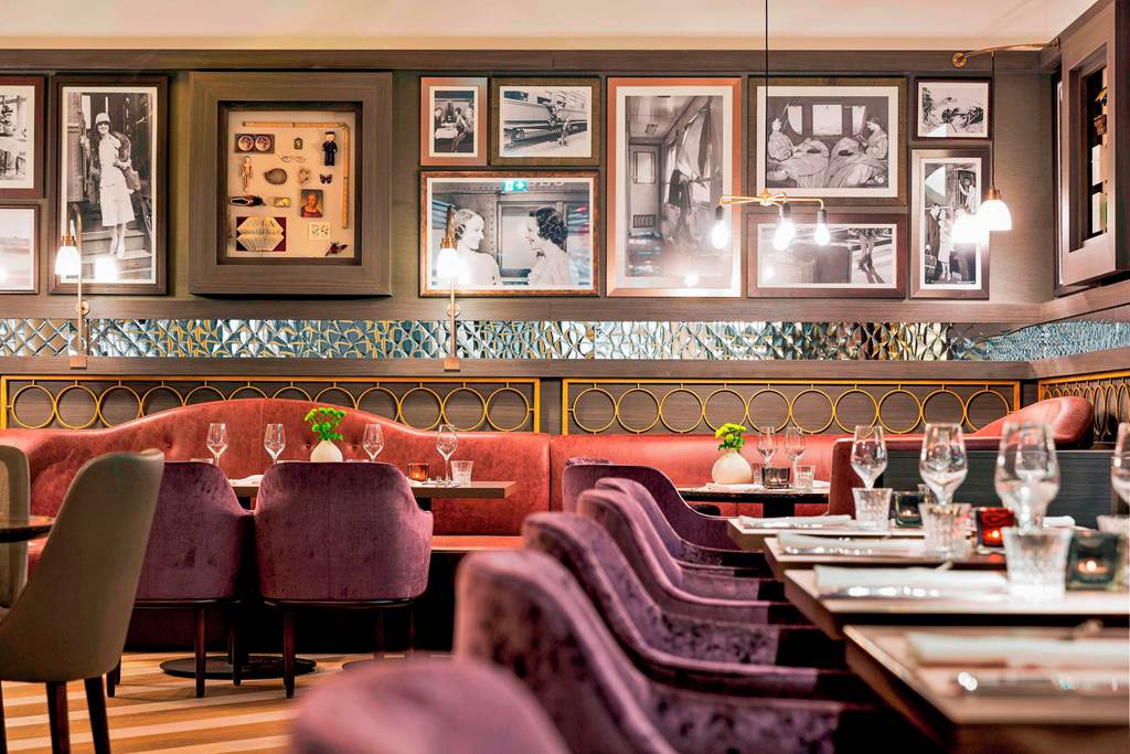 VIE_74626_Renaissance_Wien_Hotel_0823_06.jpg