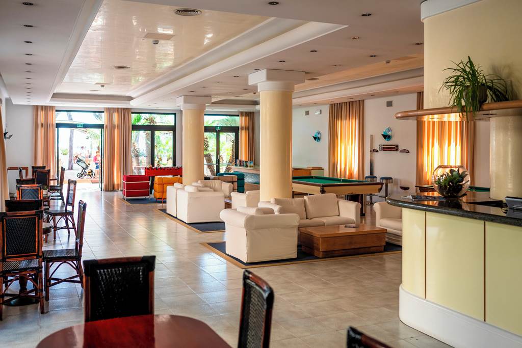 VCE_88351_Excelsior_Hotel_1024_07.jpg