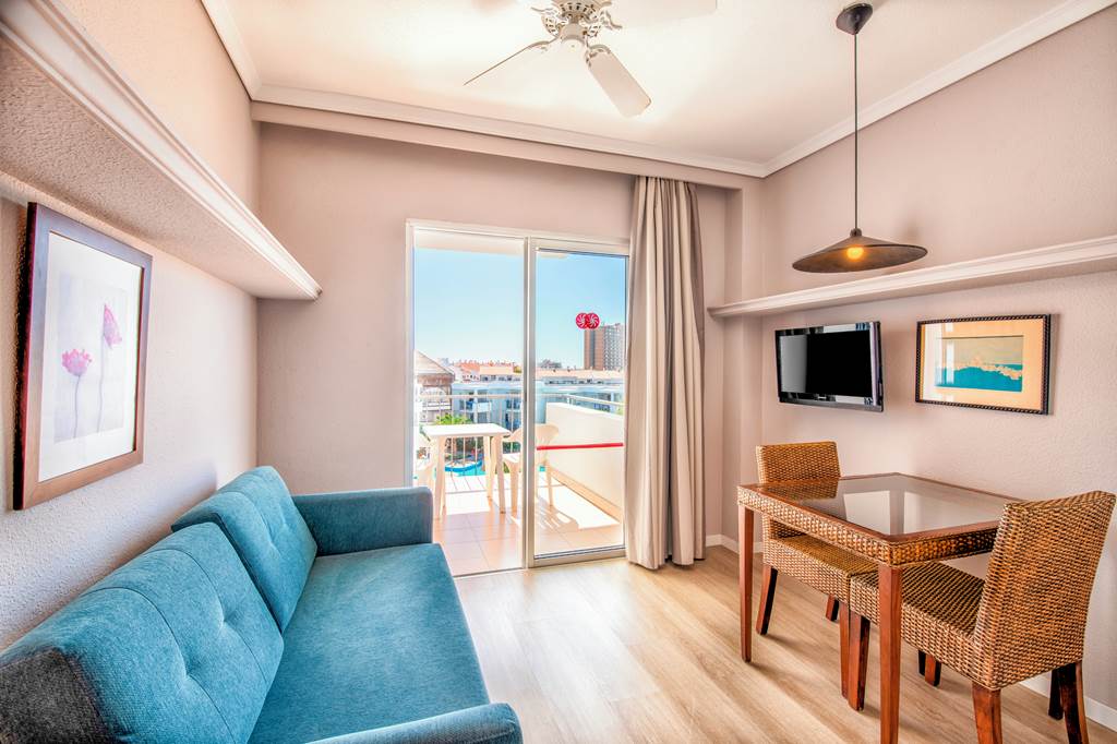 TFS_69643_HG_Tenerife_Sur_&_Cristian_Sur_Apartments_0124_03.jpg