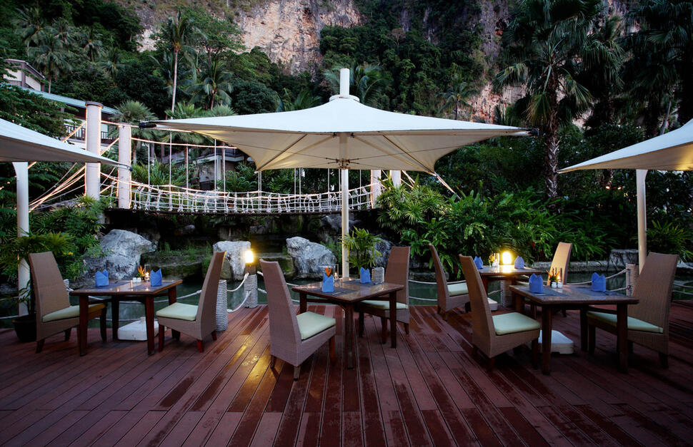 Centara-Grand-Beach-Resort-Villas-Krabi-6.jpg