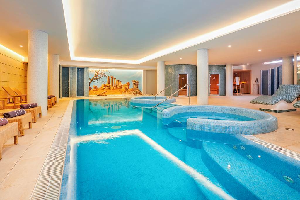 IBZ_88490_Grupotel_Santa_Eulalia_&_Spa_1124_01.jpg