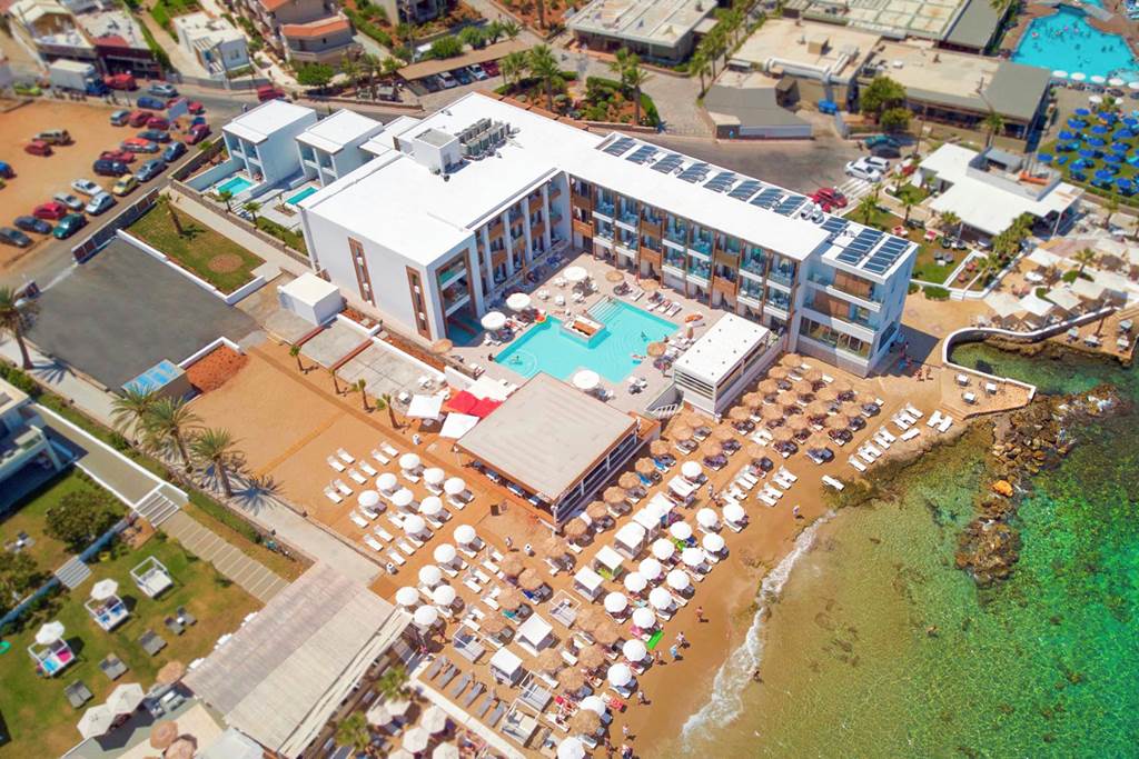 HER_84664_Enorme_Ammos_Beach_1122_07.jpg