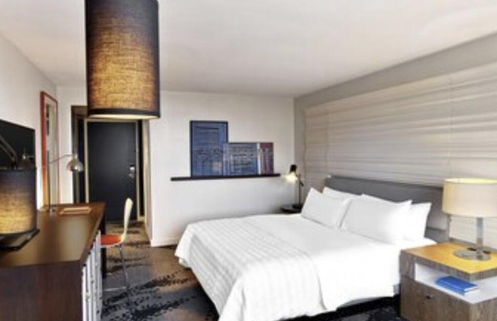 Le-Meridien-New-Orleans-5.jpg