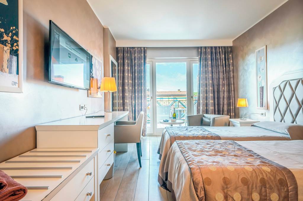 VRN_73806_Parc_Hotel_Gritti_0423_04.jpg
