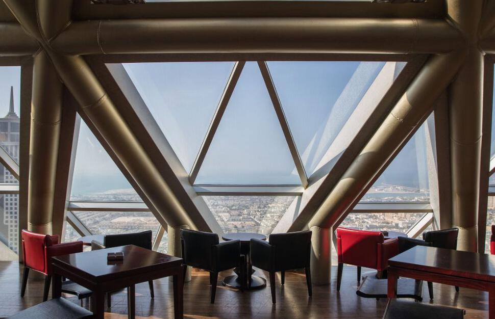 Jumeirah-Emirates-Towers-1.jpg