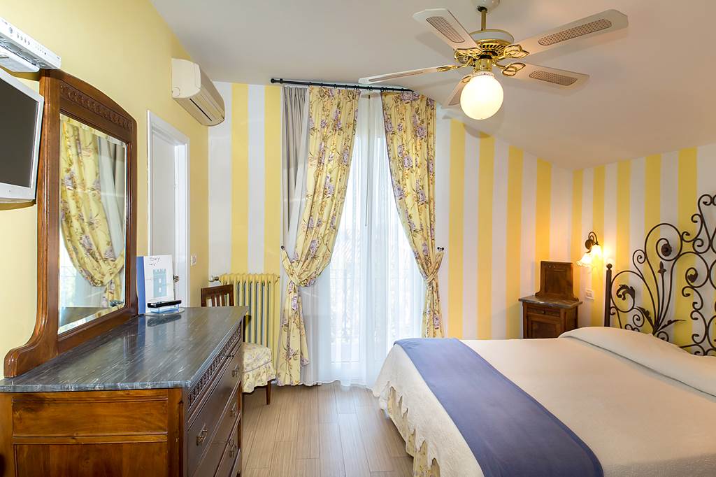 VRN_83450_Hotel_Serenella_0222_04.jpg