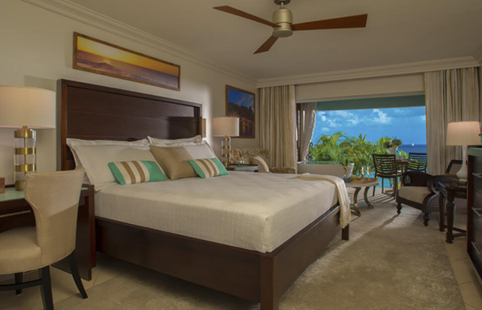 Sandals-Regency-La-Toc-Golf-Resort-Spa-11.jpg