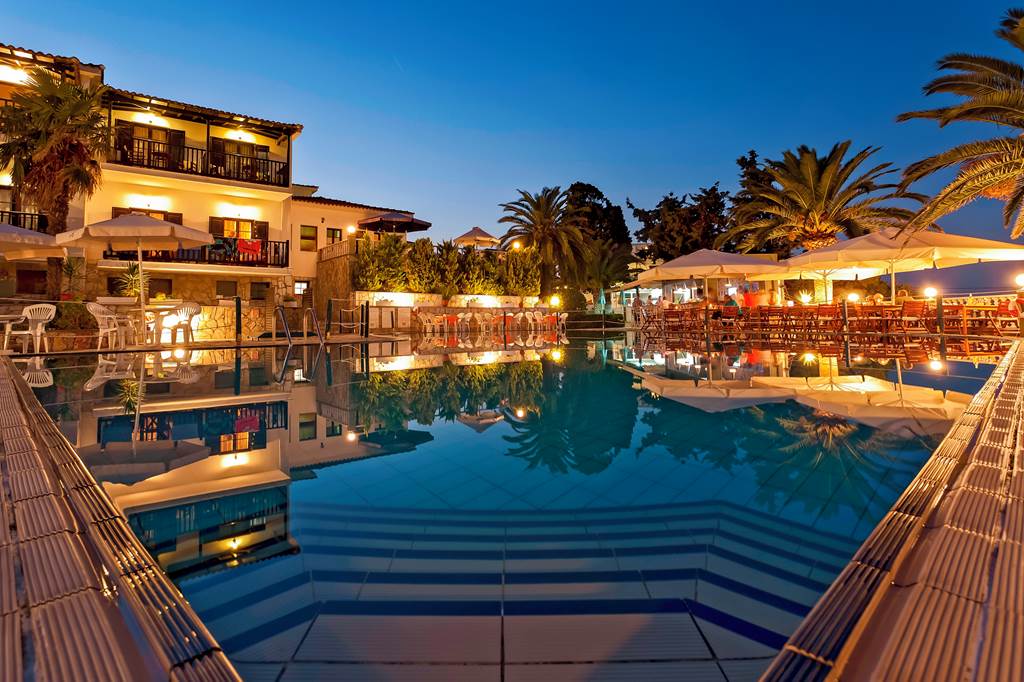 JSI_82093_Hotel_Dionyssos_0120_02.jpg