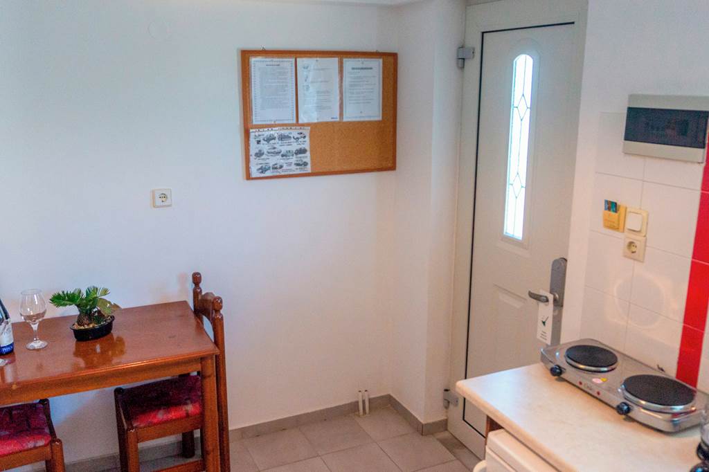 KGS_86050_Lenaki_Apartments_0524_02.jpg