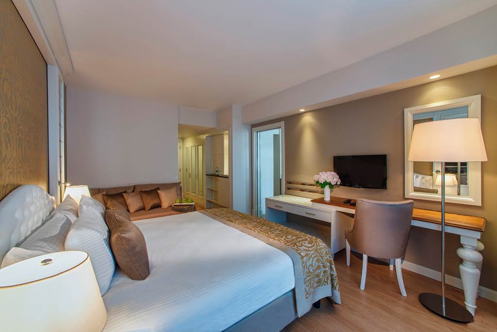 AYT_85485_Aska_Lara_Resort_&_Spa_0623_13.jpg