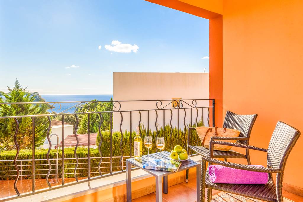 MAH_77908_Villa_Marcolis_Mar_0118_23.jpg