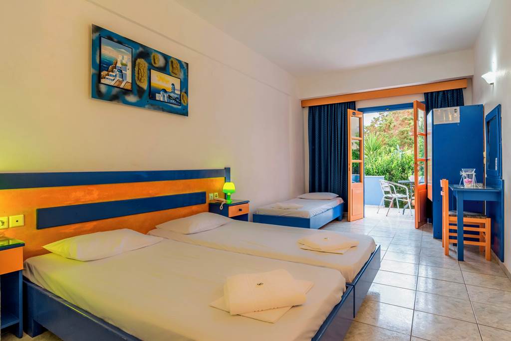 HER_84330_Eltina_Apartments_1022_14.jpg