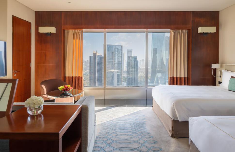 Jumeirah-Emirates-Towers-19.jpg
