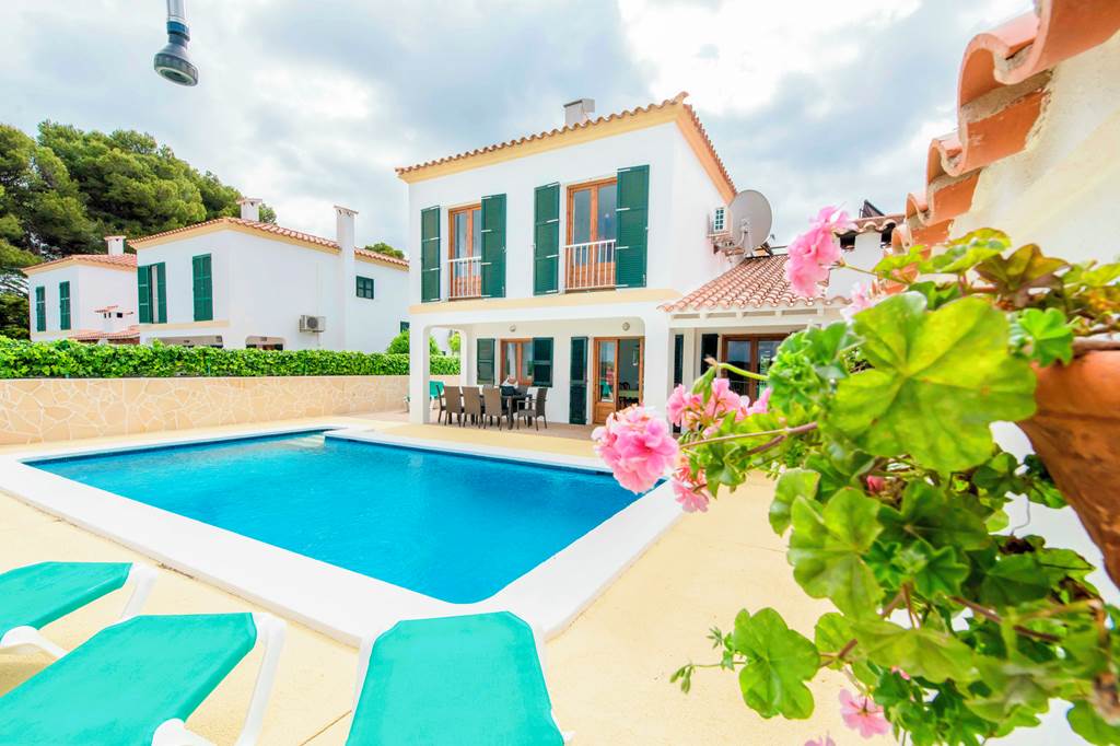 MAH_81730_Villa_Isa_1219_22.jpg