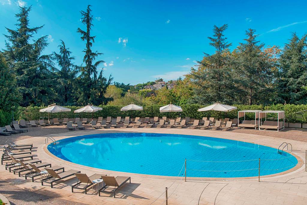 FCO_87731_NH_Roma_Villa_Carpegna_0624_10.jpg