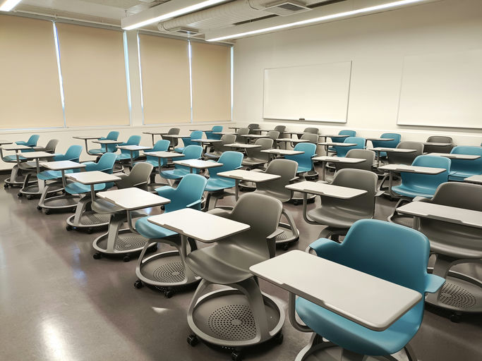 BUCH B211 - Image Gallery 1