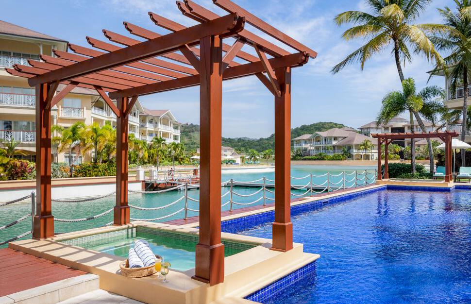 The-Landings-Resort-Spa-14.jpg
