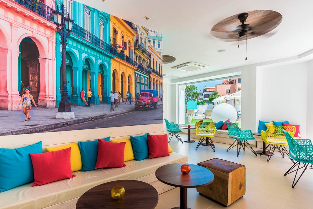 PMI_72990_Plaza_Santa_Ponsa_Boutique_Hotel_0624_02.jpg