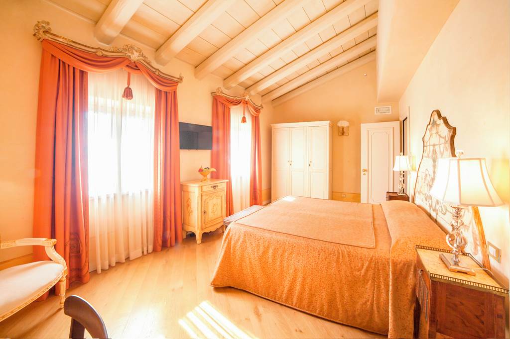 VRN_73717_Relais_Fra_Lorenzo_0221_02.jpg