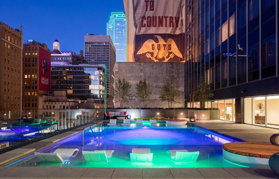 Hilton-Garden-Inn-Downtown-Dallas-2.jpg