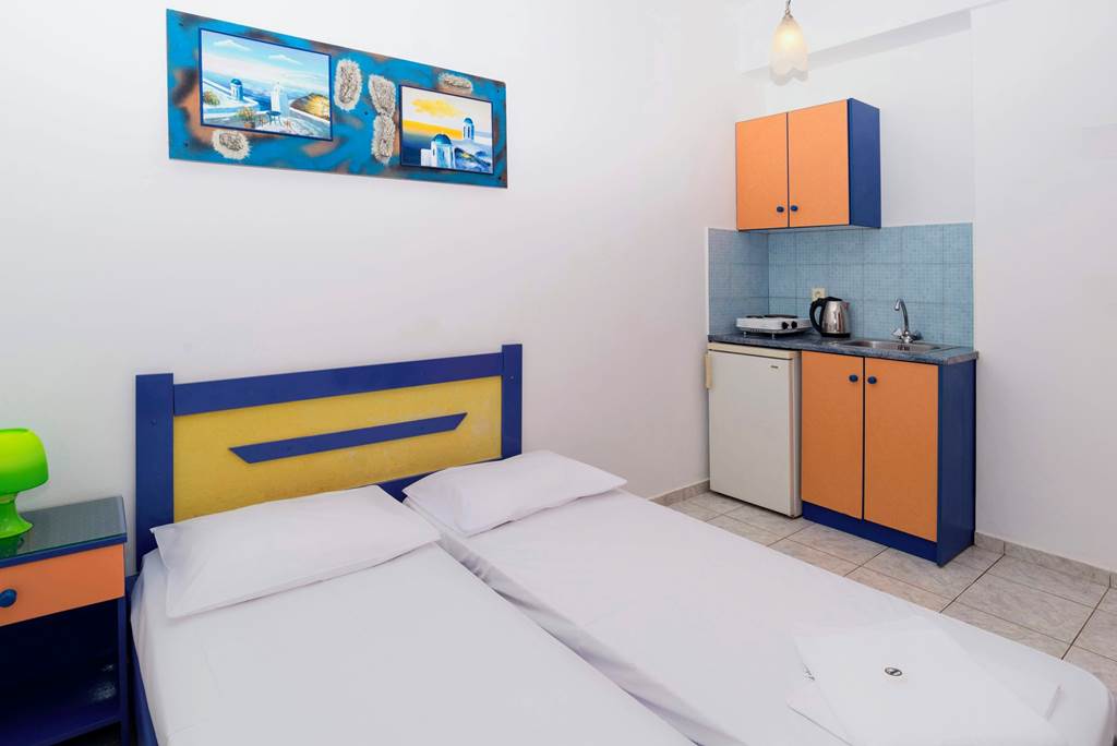 HER_84330_Eltina_Apartments_1022_07.jpg