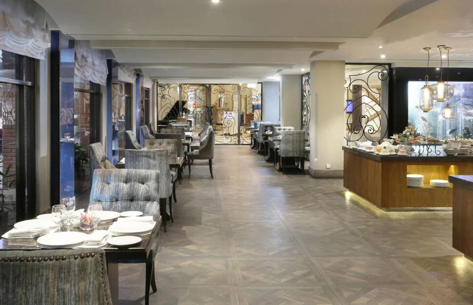 4-Points-by-Sheraton-Lahore-5.jpg