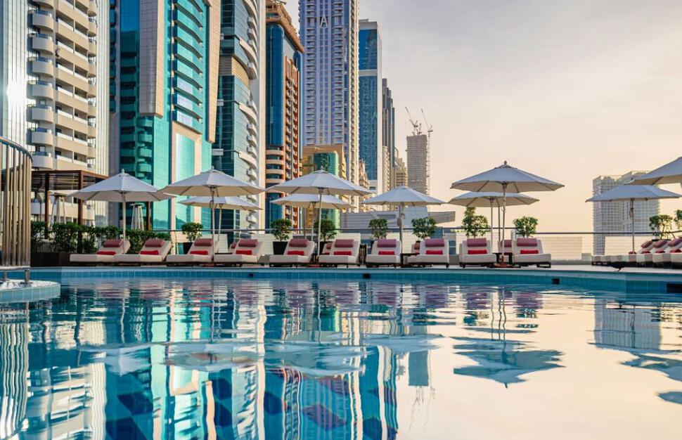 Towers-Rotana-11.jpg