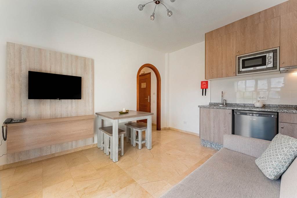 TFS_75870_Klayman_Olivina_Apartments_0822_29.jpg