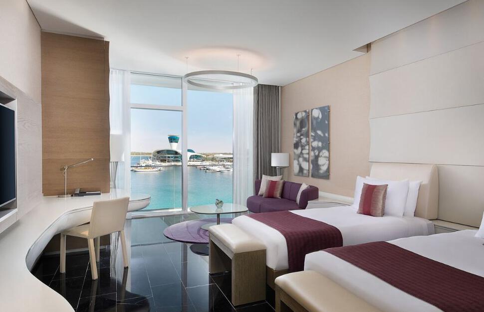 W-Abu-Dhabi-Yas-Island-10.jpg
