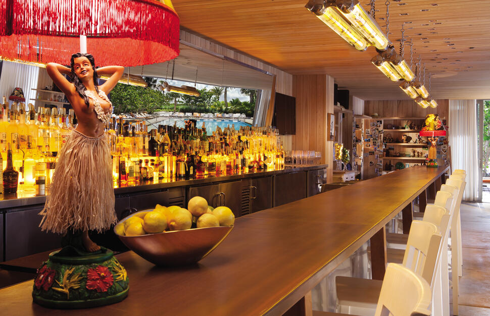 SLS-Hotel-South-Beach-5.jpg