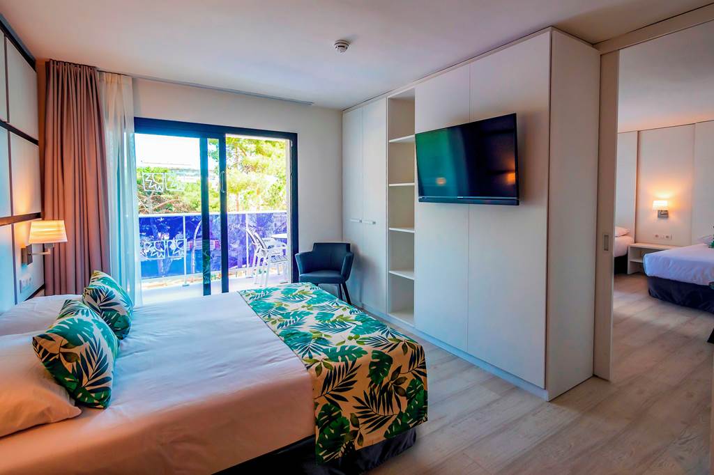 REU_84778_Golden_Port_Salou_&_Spa_1122_12.jpg
