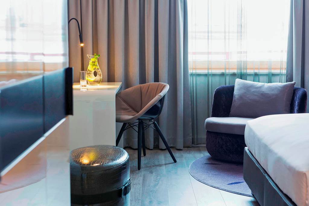 VIE_74626_Renaissance_Wien_Hotel_0823_13.jpg