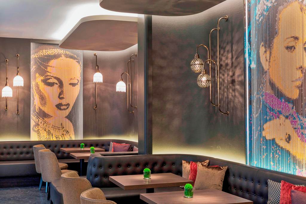VIE_74626_Renaissance_Wien_Hotel_0823_17.jpg
