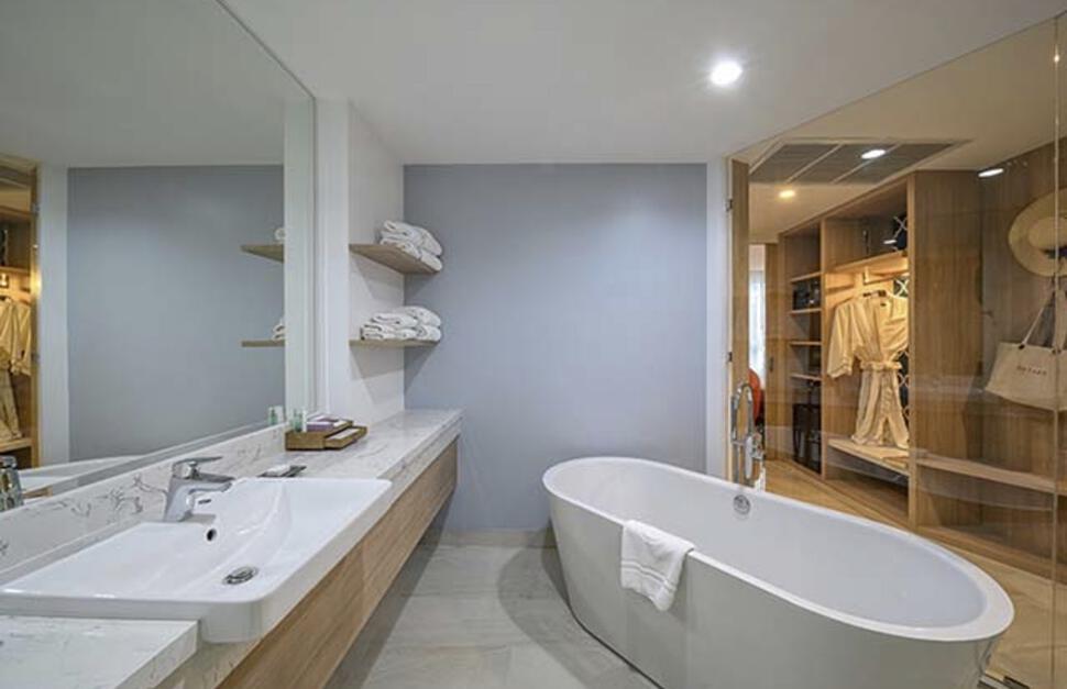 Centara-Ao-Nang-Beach-Resort-Spa-11.jpg
