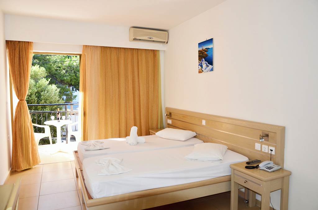 KGS_85720_Plaza_Hotel_Kalymnos_0823_20.jpg