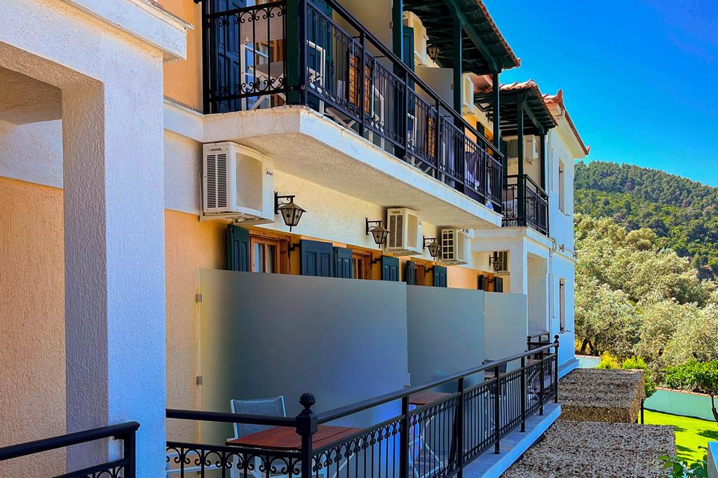 JSI_83421_Panormos_Beach_Hotel_0224_06.jpg