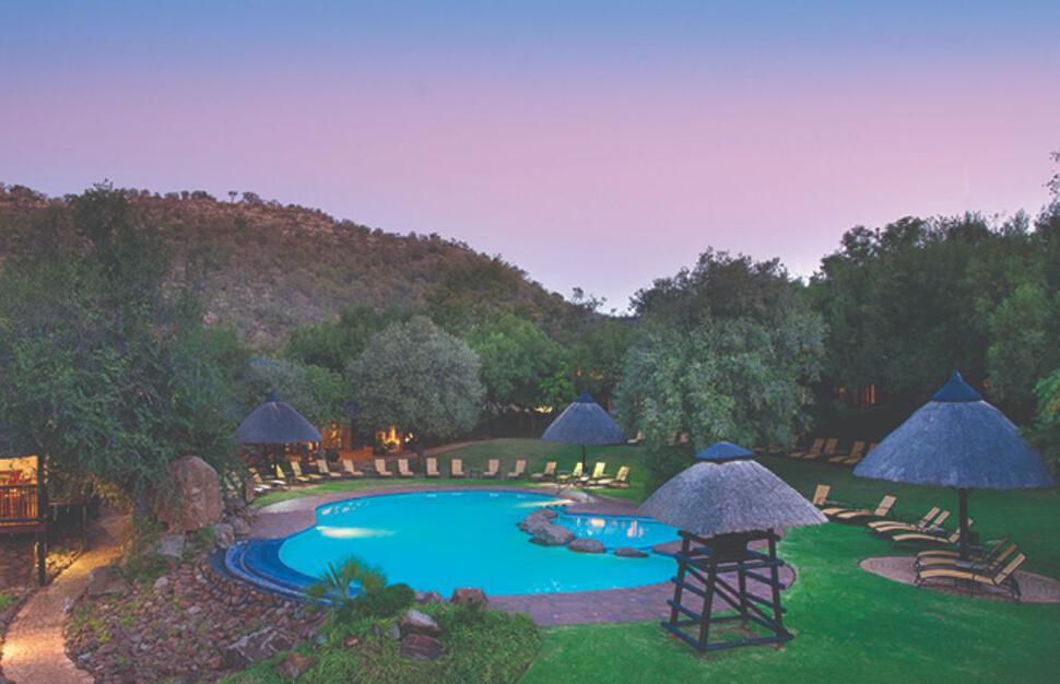 Bakubung-Bush-Lodge-2.jpg